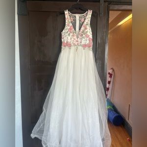 White Floral Prom Dress Size 7